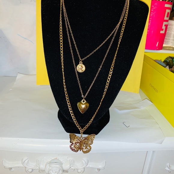 3 layer Butterfly Necklace - Picture 7 of 7